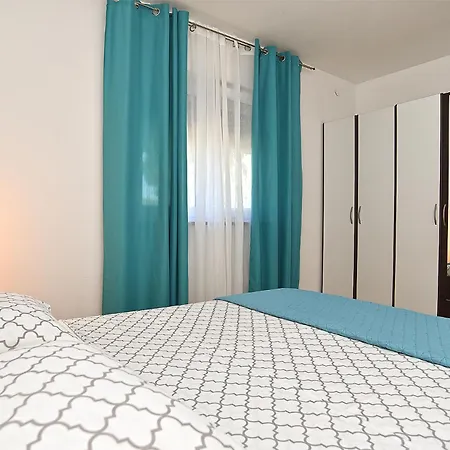 House Davorka 2336 بيت للعطل Ližnjan